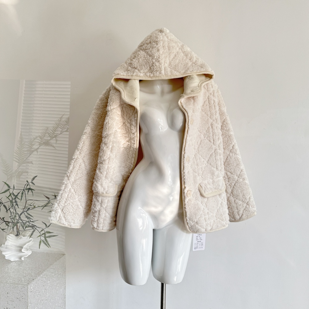 Loose embossing cotton coat lambs wool slim coat