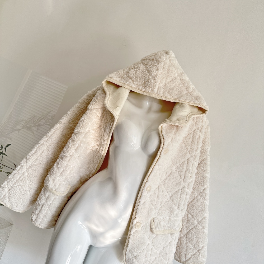 Loose embossing cotton coat lambs wool slim coat