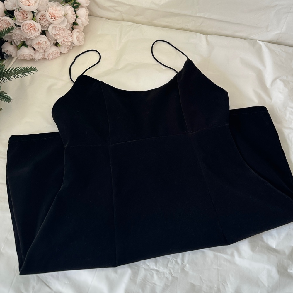 Spring light luxury strap dress temperament shirt a set