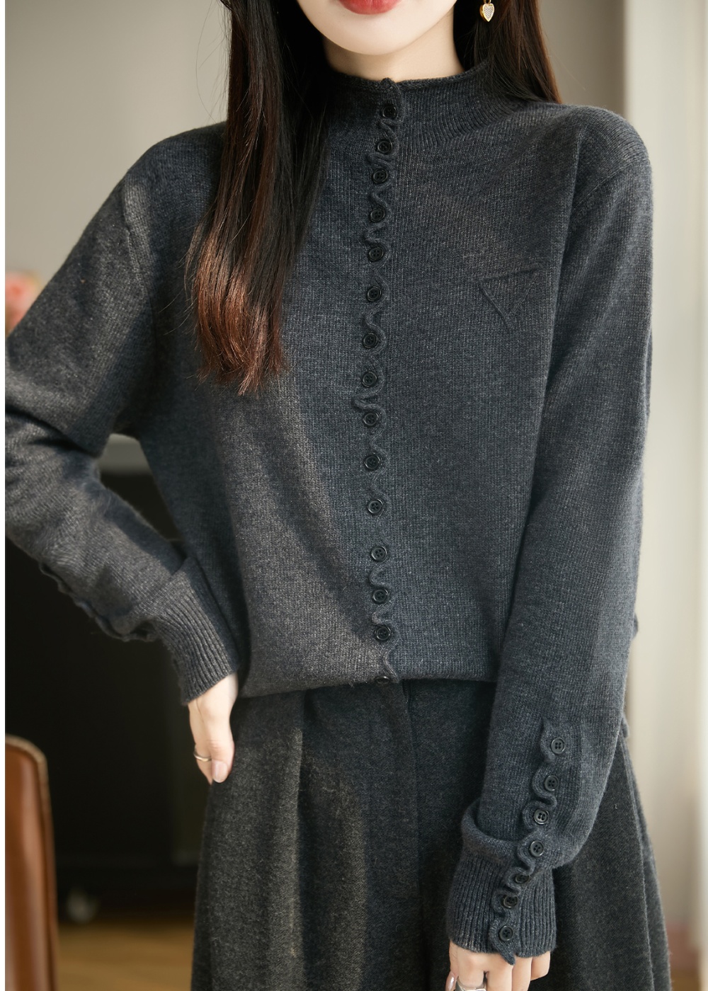 Retro autumn and winter sweater slim buckle tops for women