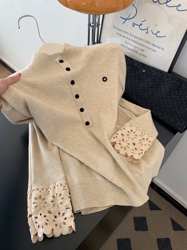 Knitted splice sleeve lace bottoming sweater for women