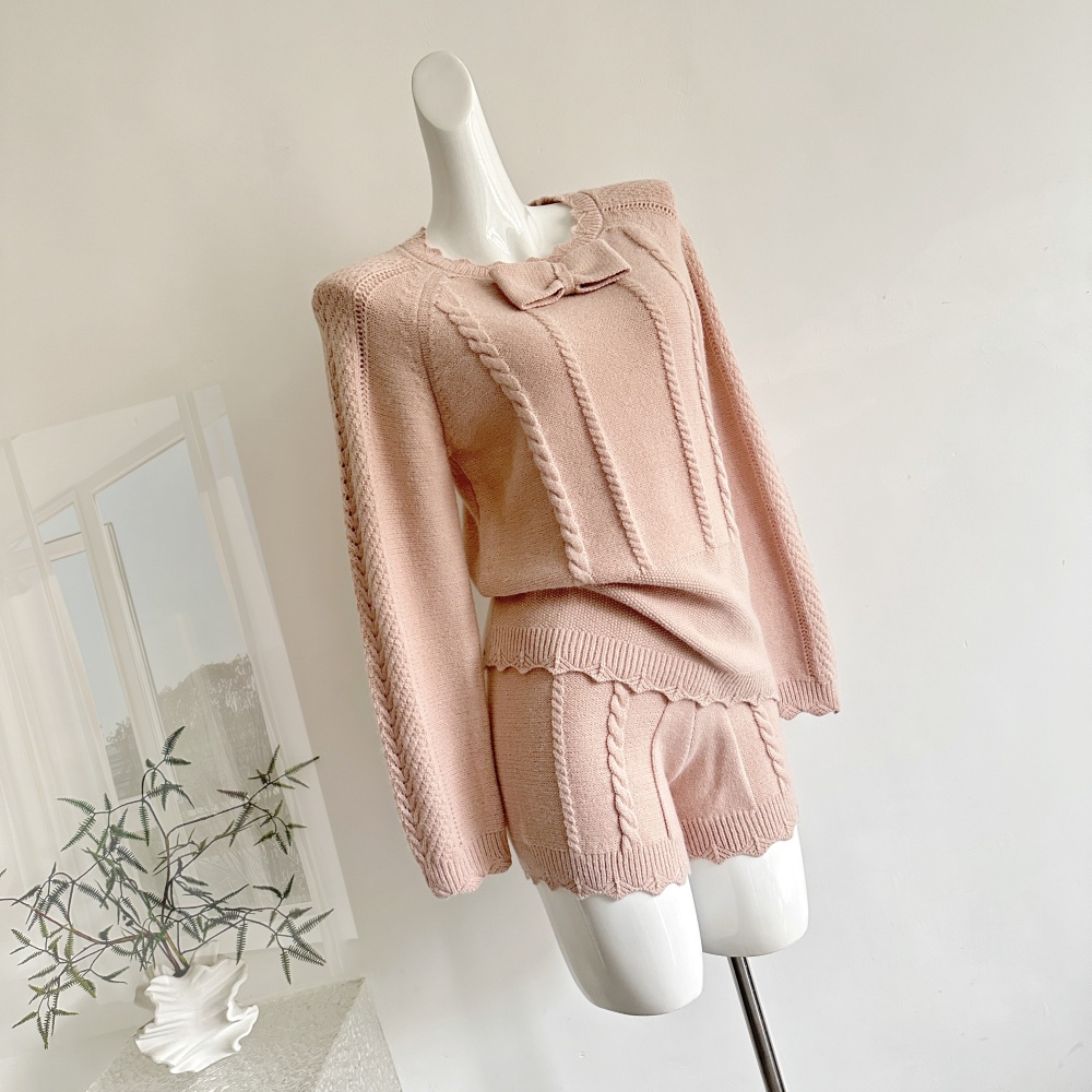 Knitted bow shorts tender tops a set
