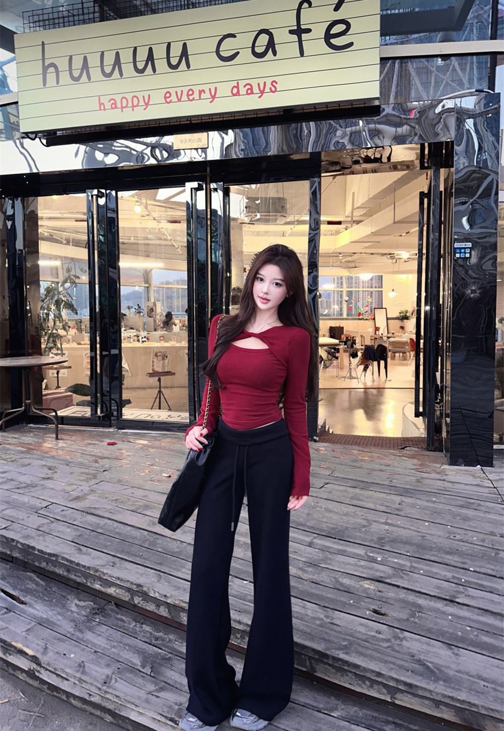 Hollow long sleeve T-shirt