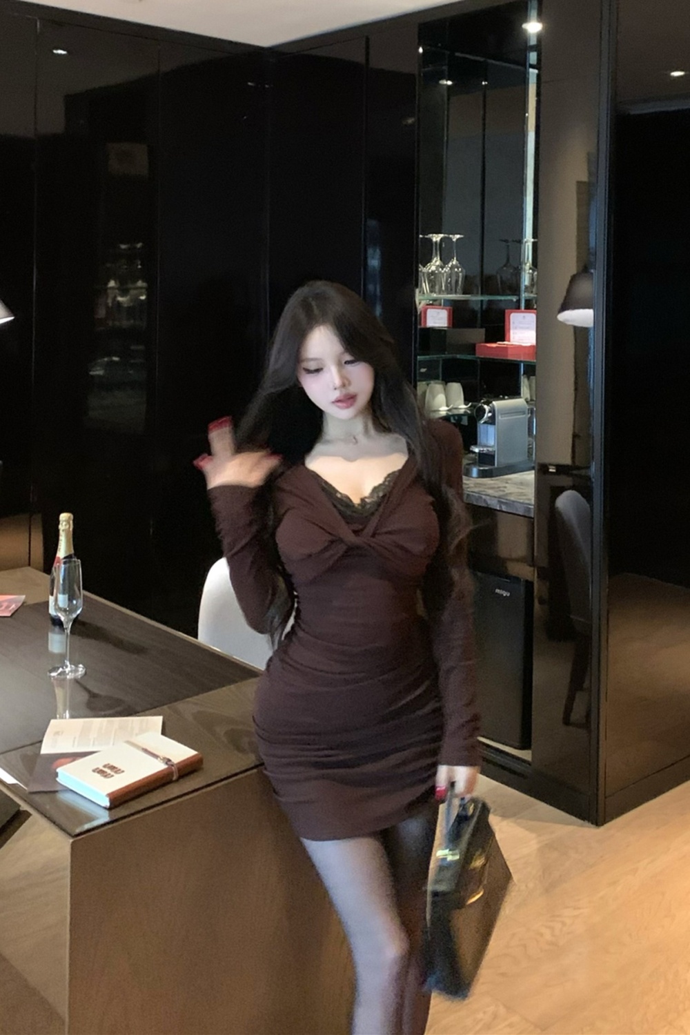 Spicegirl V-neck enticement lace slim pinched waist dress