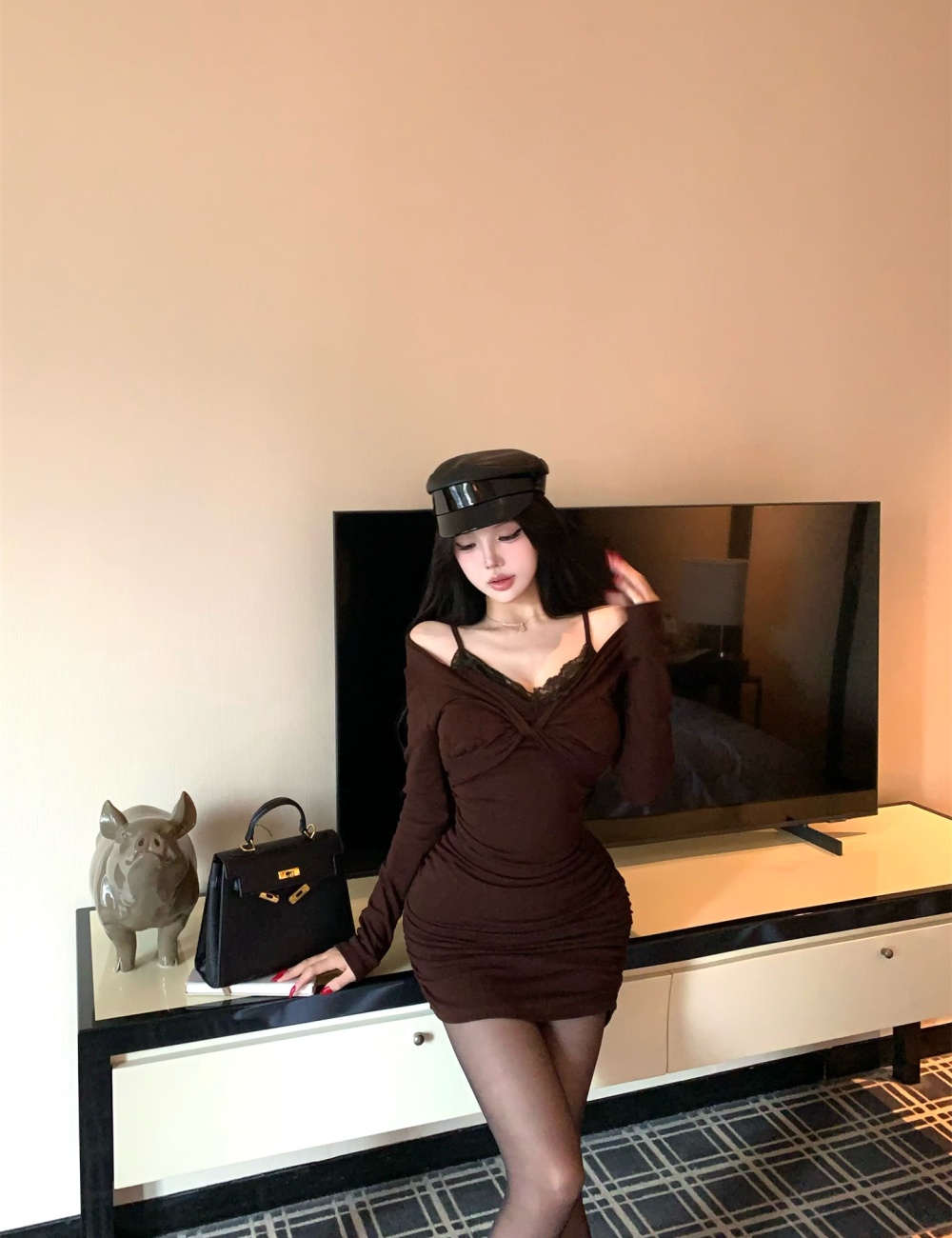 Spicegirl V-neck enticement lace slim pinched waist dress