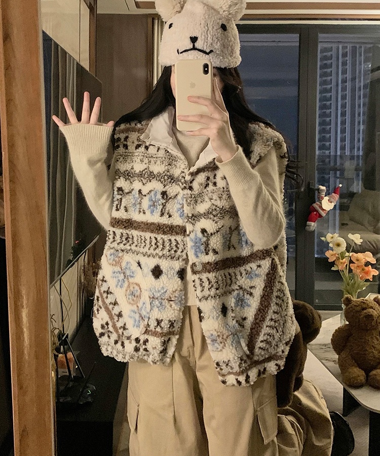 Winter lamb fur waistcoat wear thick coat