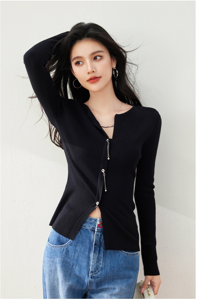 Antique silver bottoming sweater V-neck split tops for women