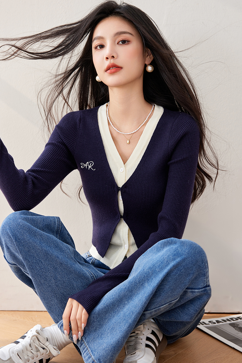 Mixed colors short bottoming shirt slim sweater for women