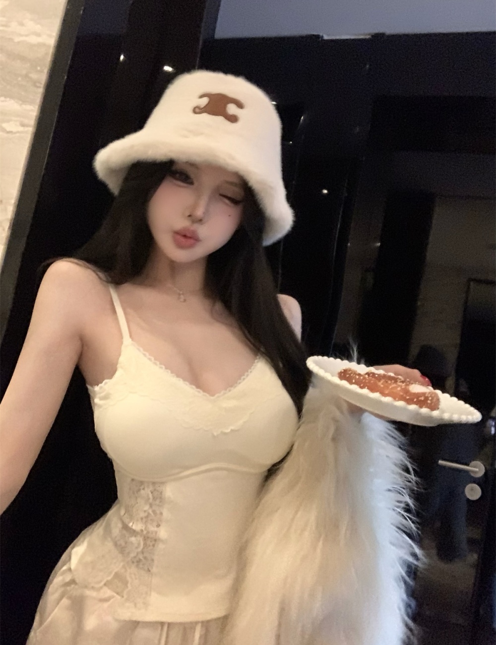 Sling spring with chest pad tops split lace vest for women