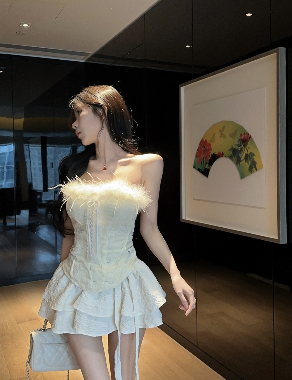 Elmo bow wrapped chest enticement embroidery tops