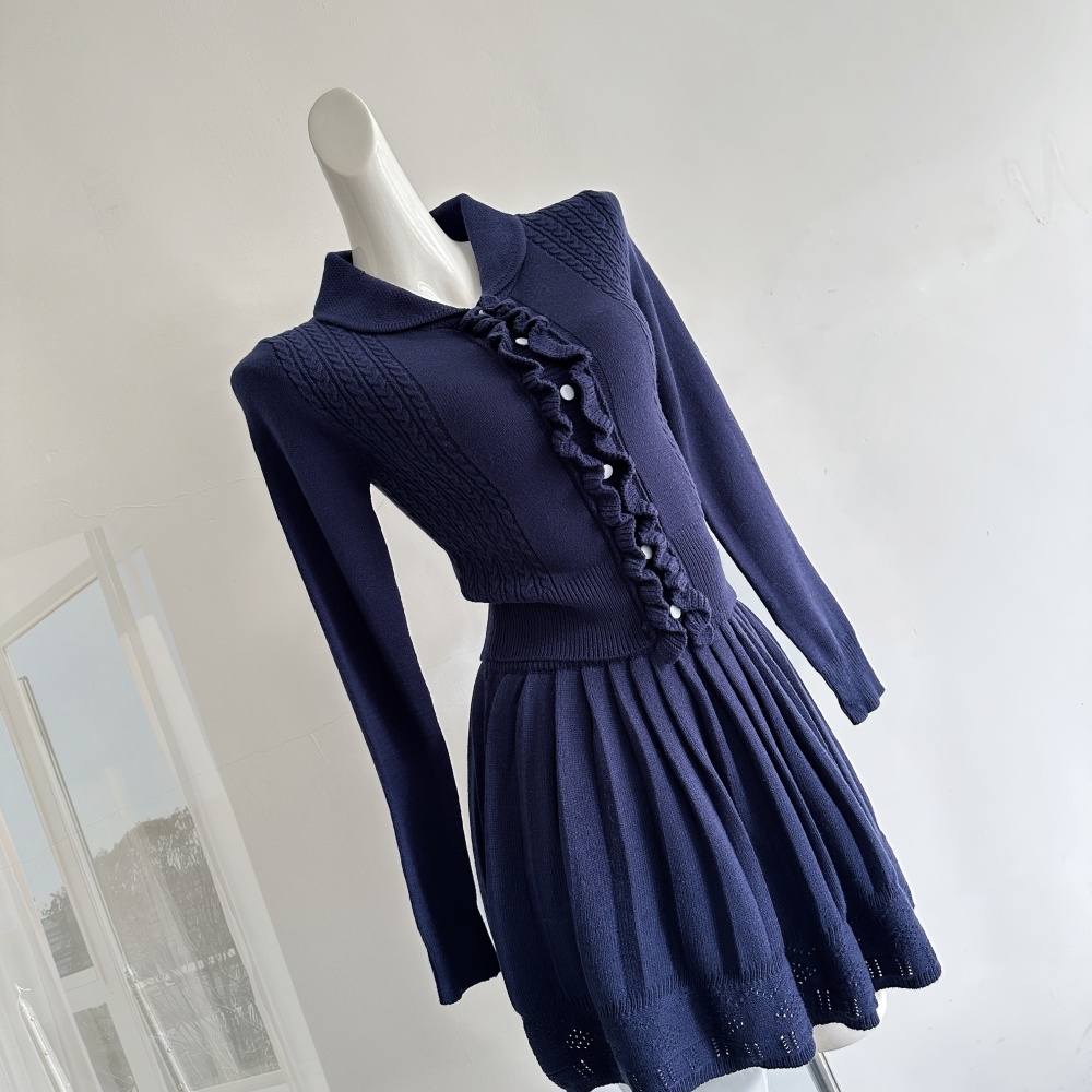 Bow sweater navy-blue short skirt