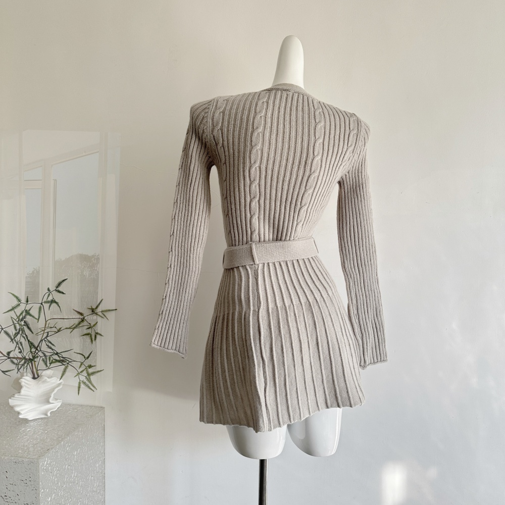 Knitted temperament tops wool short skirt a set for women