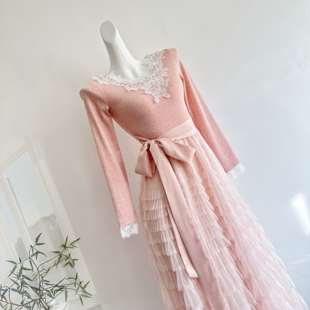 V-neck knitted cake gauze dress