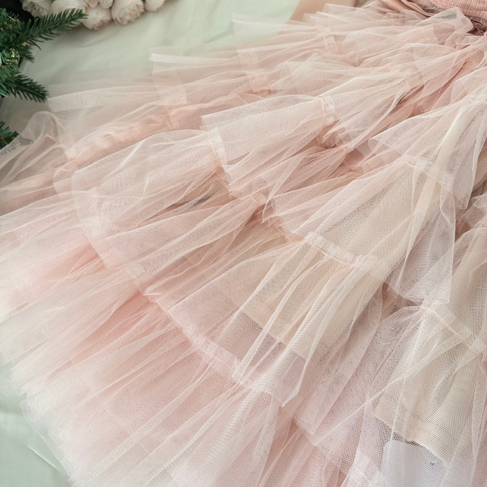 V-neck knitted cake gauze dress