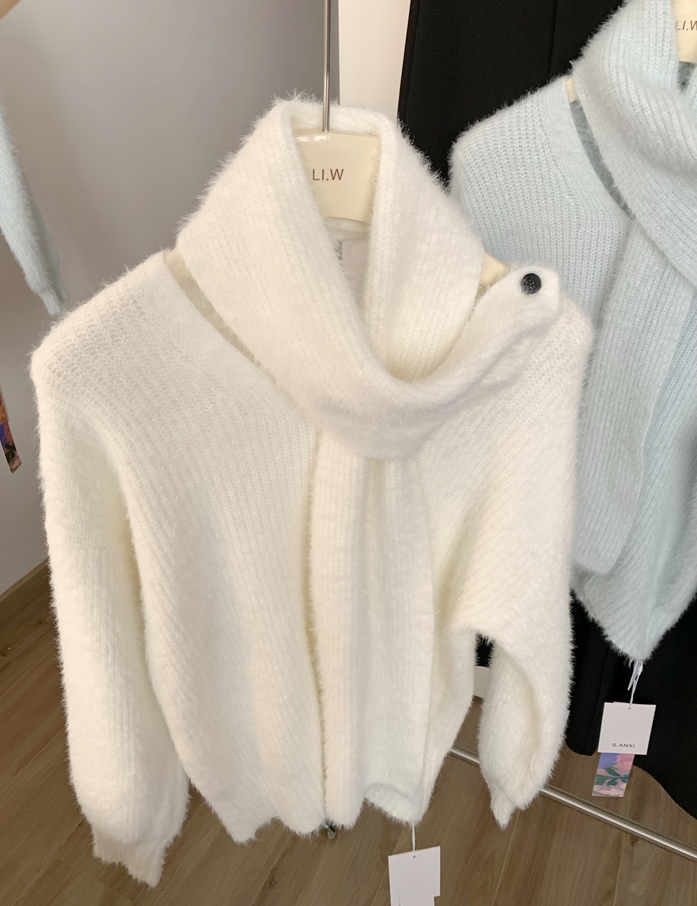 Mink velvet blue tops tender scarves