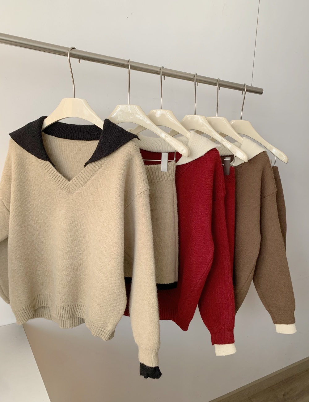 Korean style knitted sweater red short skirt a set