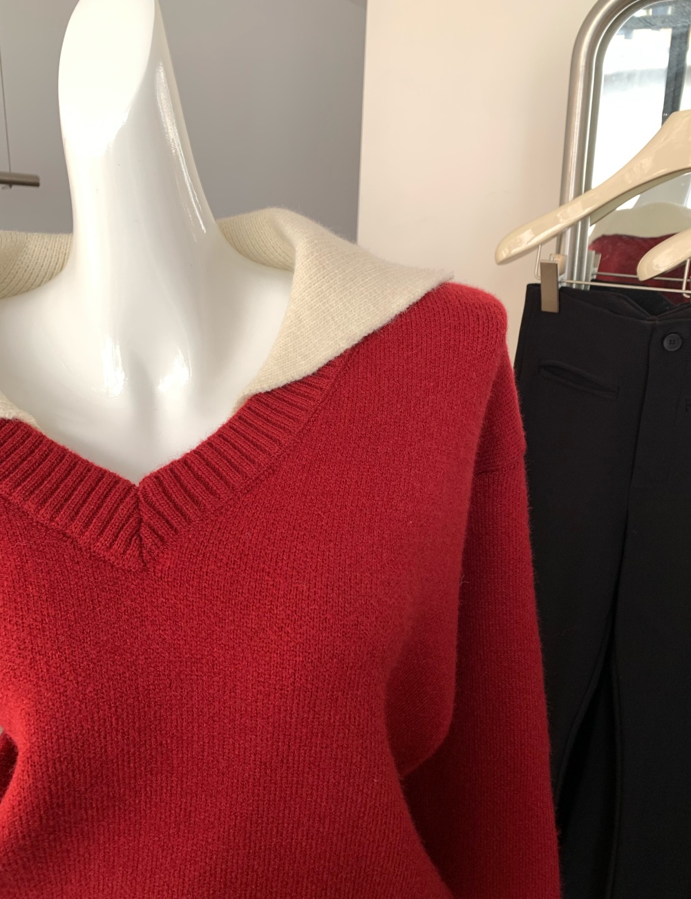 Korean style knitted sweater red short skirt a set