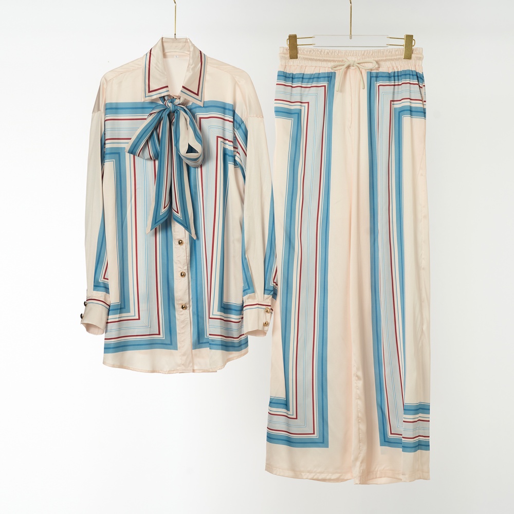 Vacation real silk shirt frenum loose long pants a set