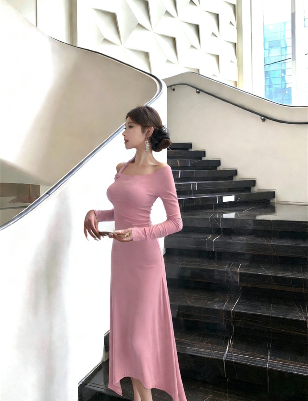 Sexy flat shoulder pinched waist slim irregular dress