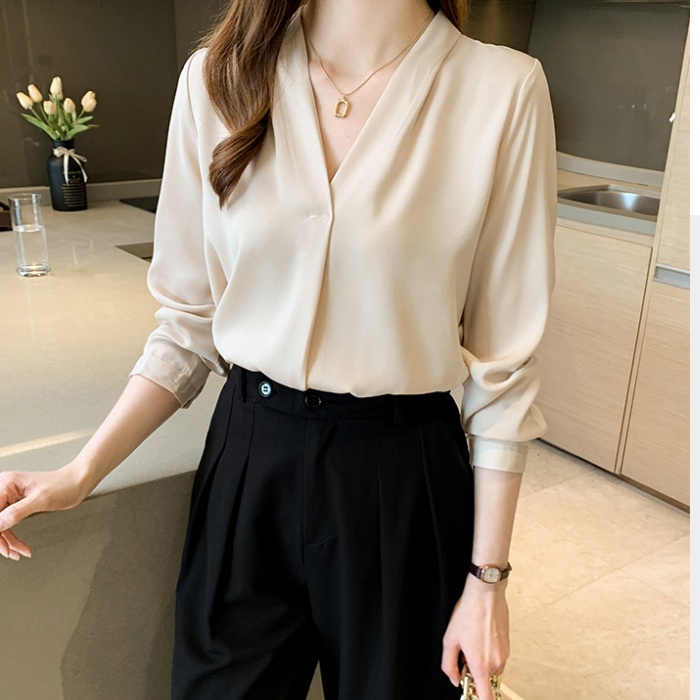 All-match tops inside the ride shirt for women