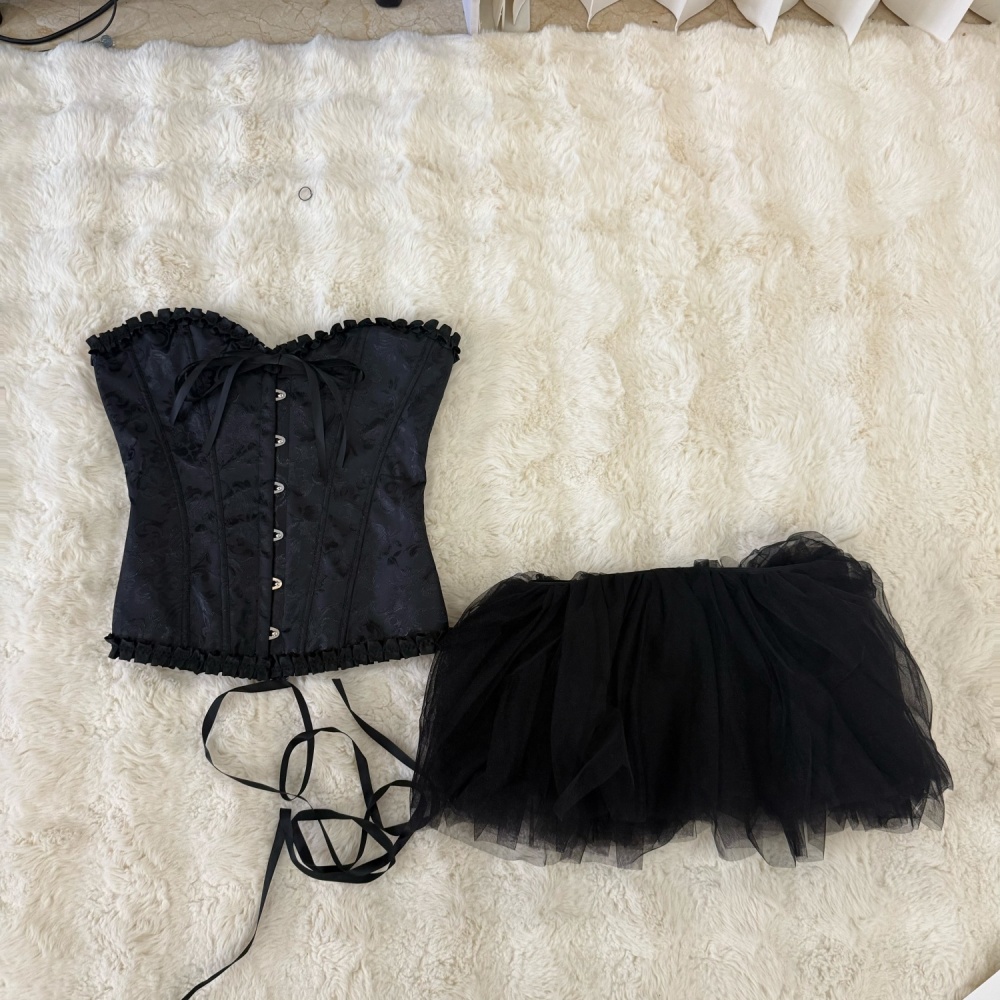 Sexy wrapped chest skirt multilayer tops a set for women