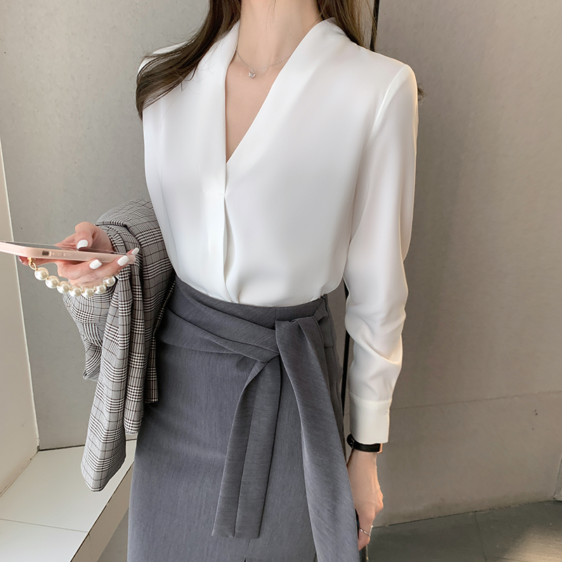 Spring Korean style V-neck shirt autumn slim tops