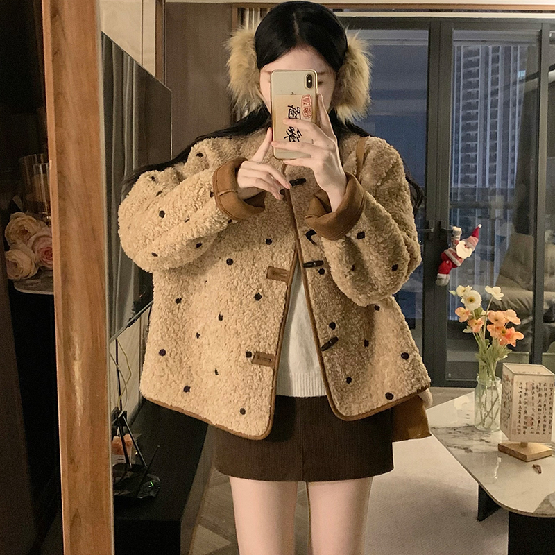 Korean style wear lambs wool polka dot coat for women