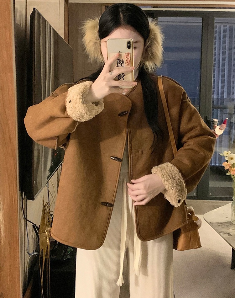 Korean style wear lambs wool polka dot coat for women