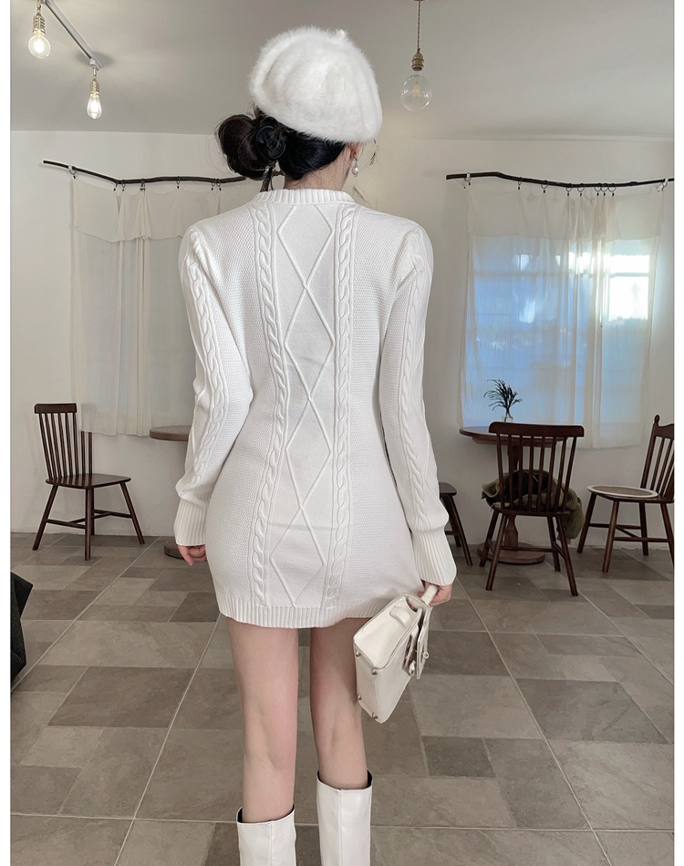 Red T-back autumn and winter sweater for women