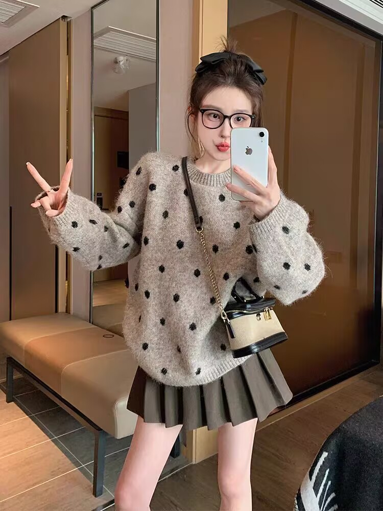Lazy pullover autumn and winter Casual polka dot sweater