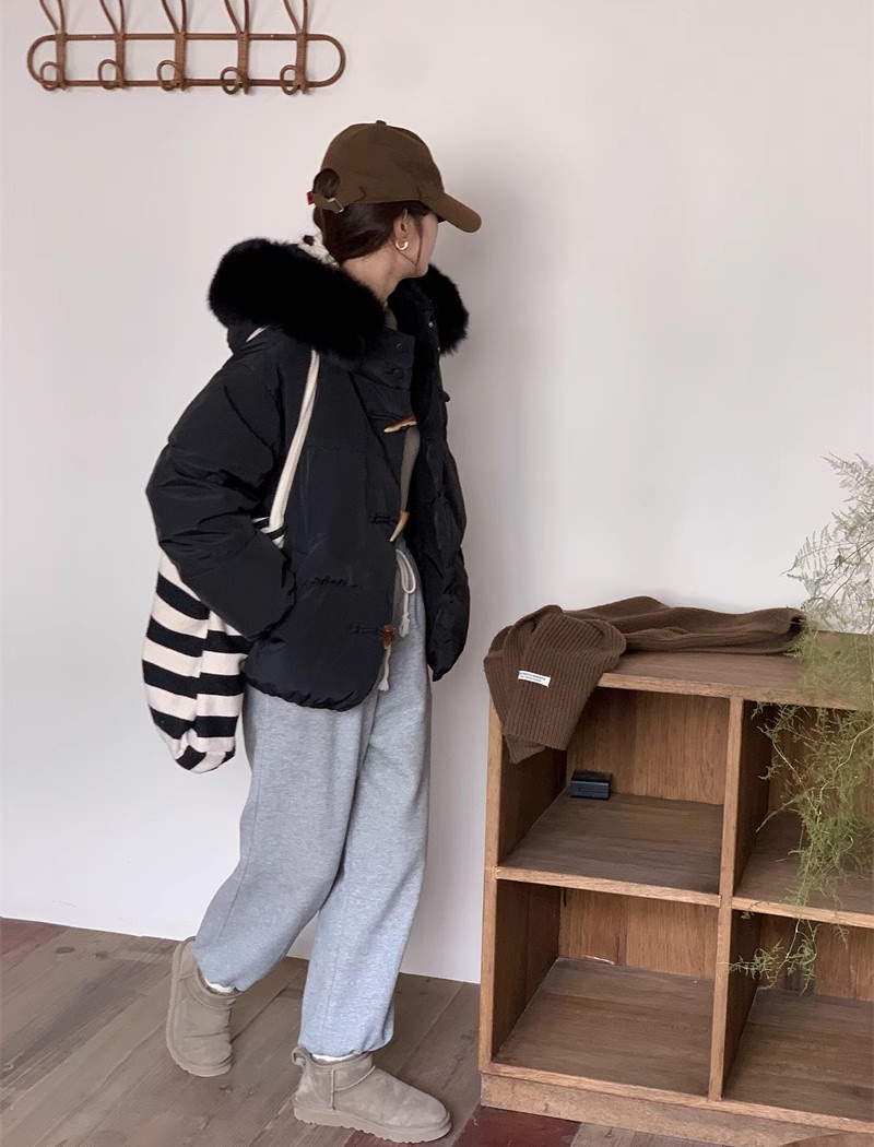 Winter horn buckle short down coat loose hooded coat for women