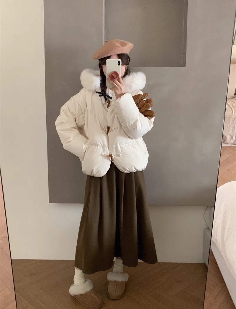 Winter horn buckle short down coat loose hooded coat for women