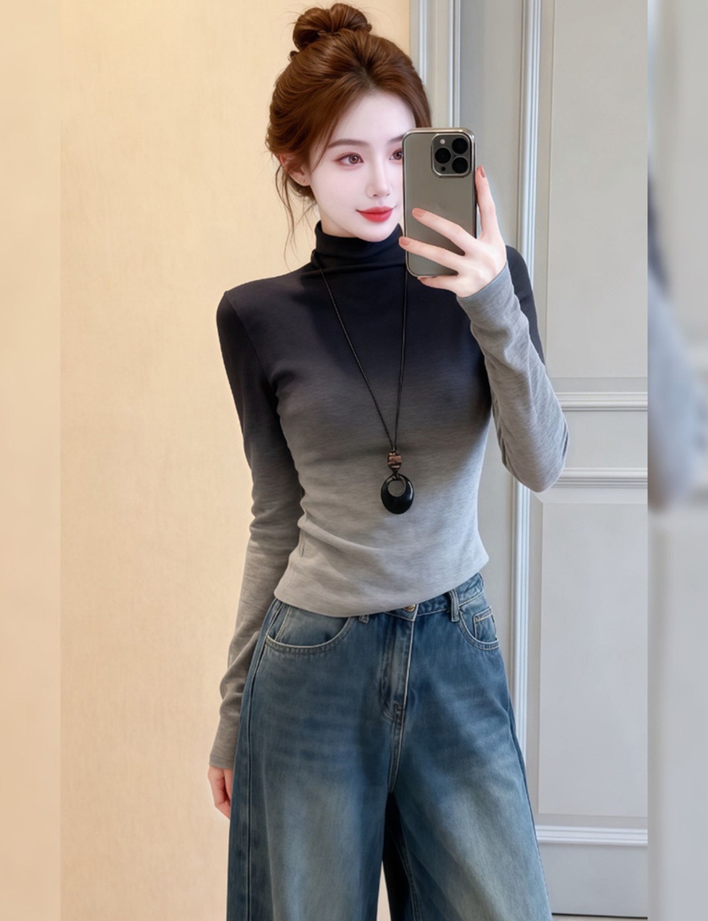 Slim fashion Korean style short bottoming shirt