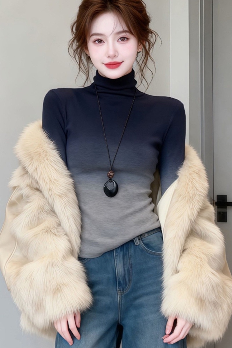 Slim fashion Korean style short bottoming shirt