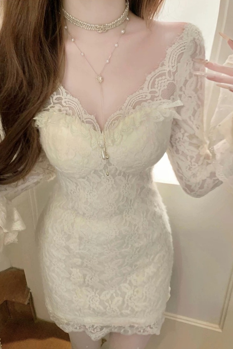 Tight lace pinched waist package hip dress for women