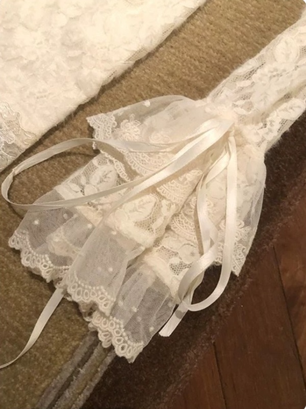 Tight lace pinched waist package hip dress for women