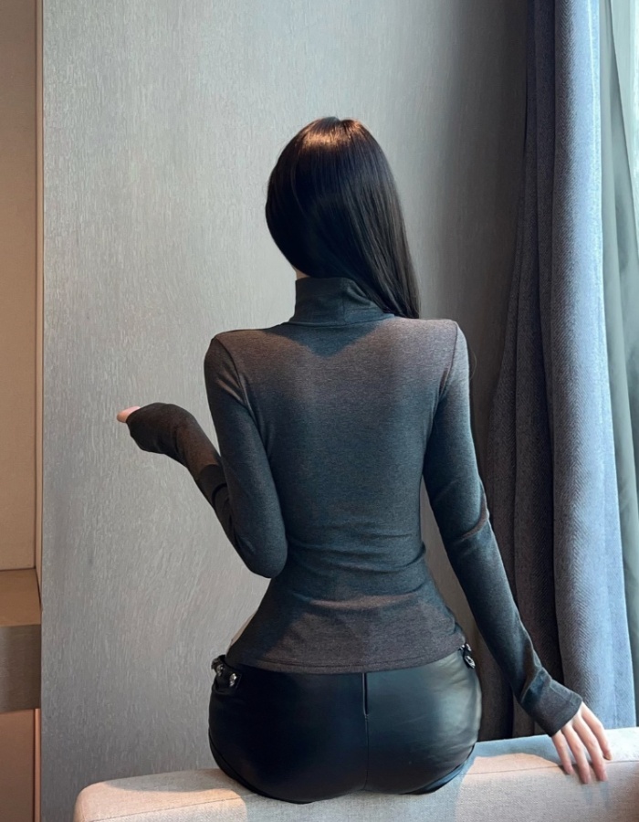 Mixed colors bottoming shirt Pseudo-two T-shirt for women