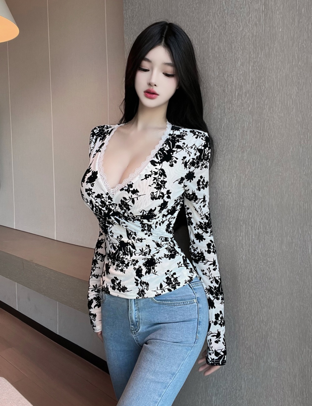 Sexy slim T-shirt enticement tight tops for women