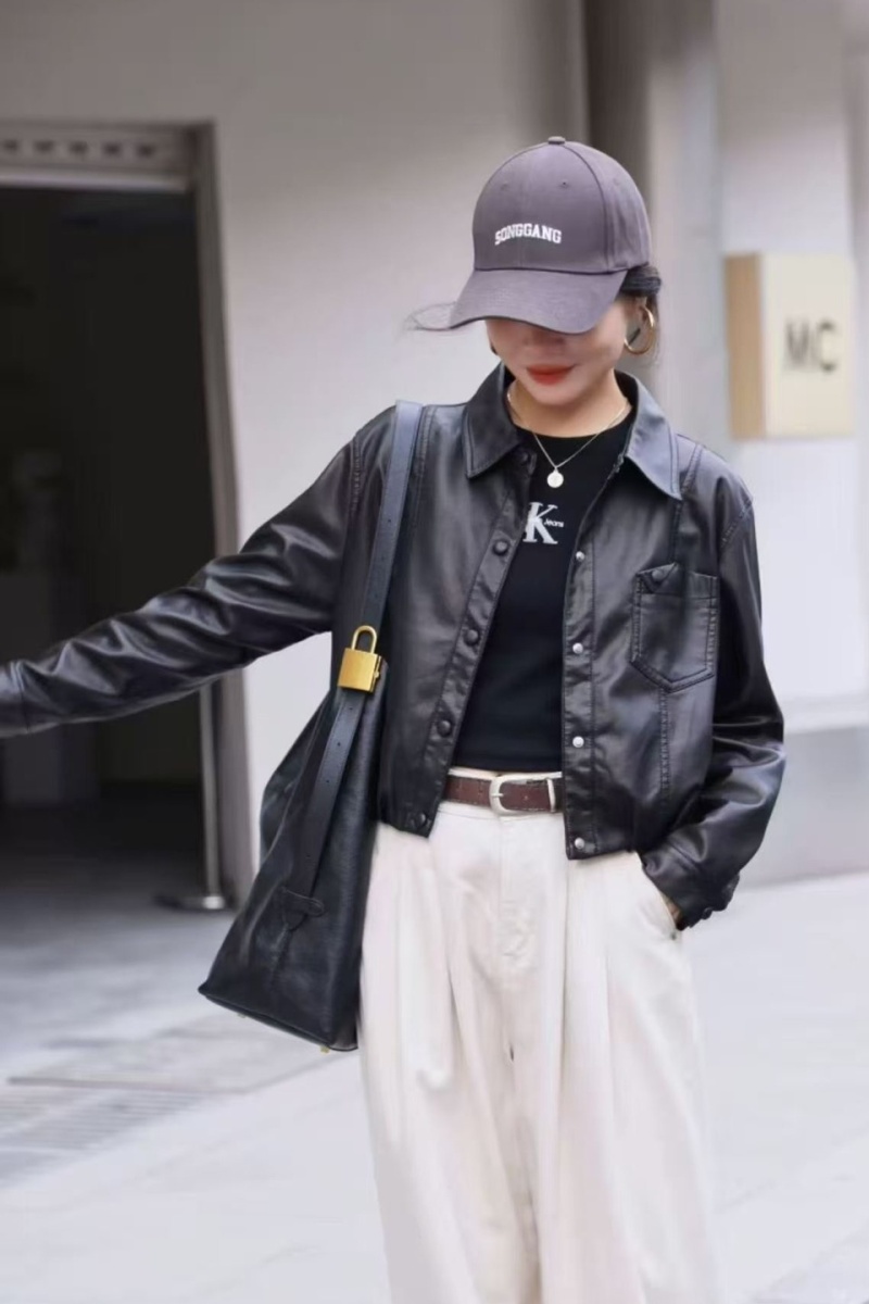 Retro Casual short wallet locomotive slim coat for women