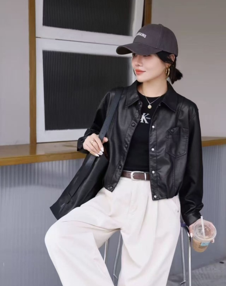 Retro Casual short wallet locomotive slim coat for women