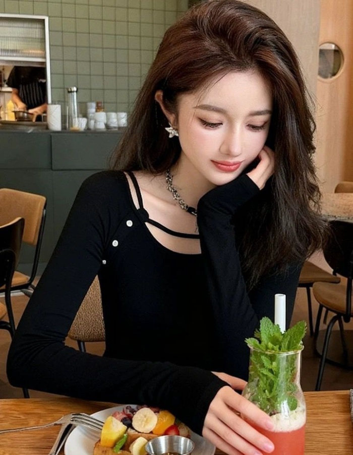 Inside the ride T-shirt bottoming shirt for women