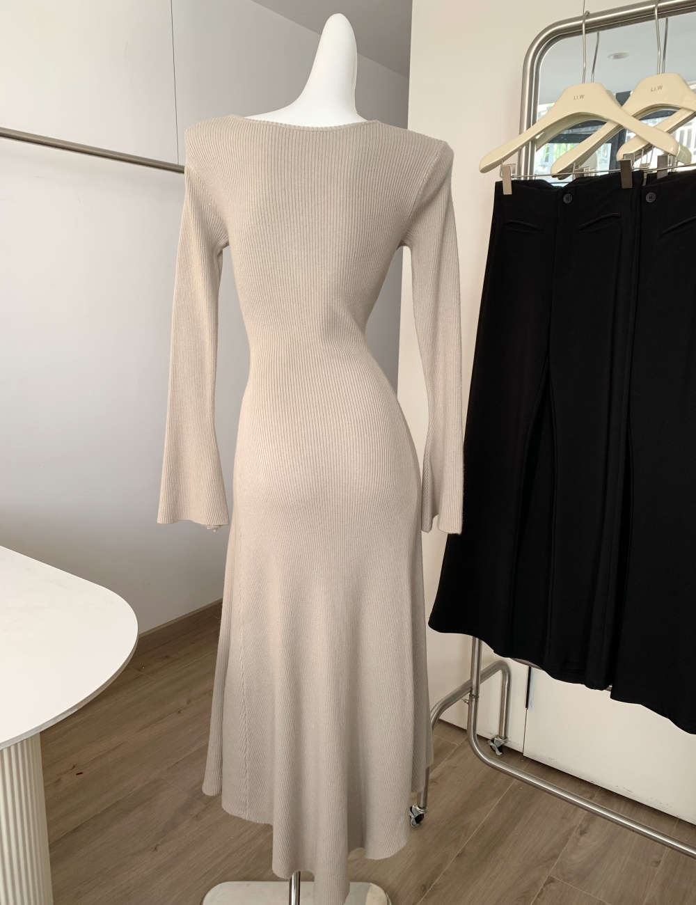 Inside the ride autumn and winter bottoming dress