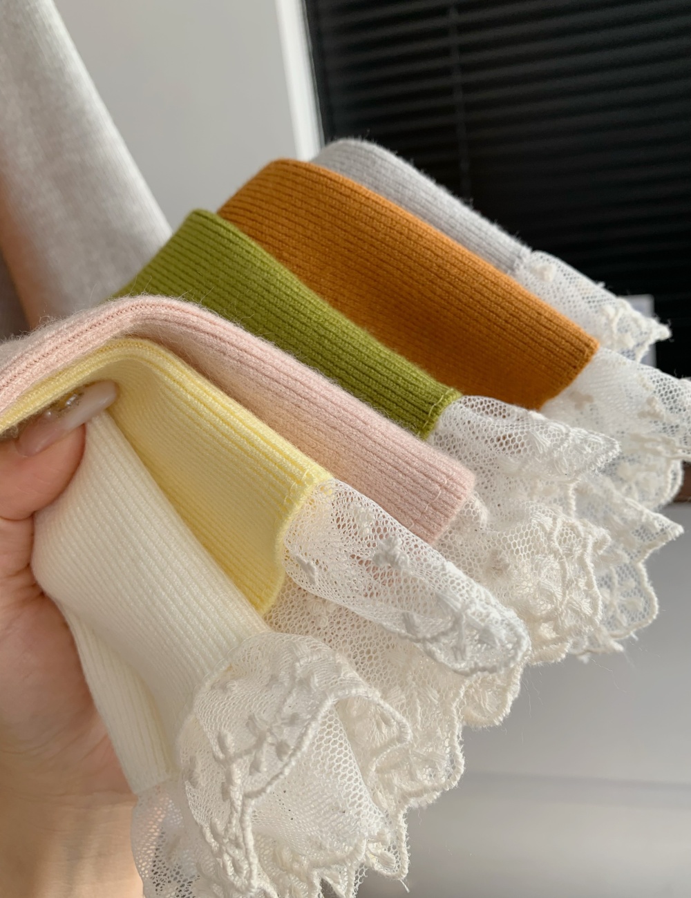 Slim inside the ride bottoming shirt lace tops for women