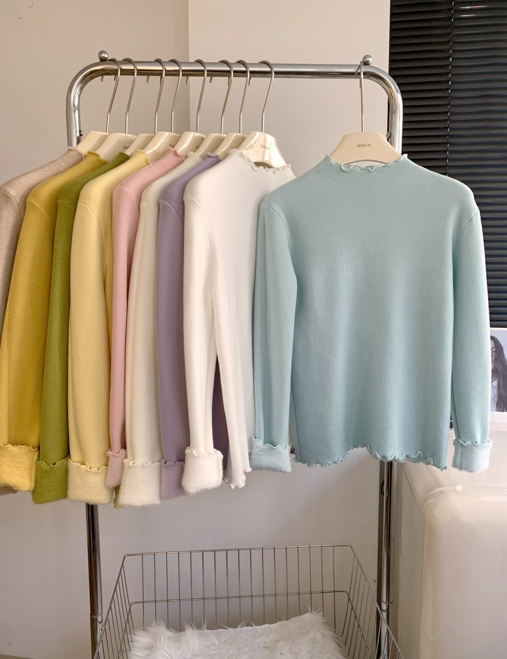 Yellow wood ear sweater thick tops for women