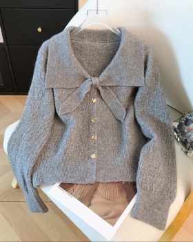 Red short cardigan spring sweater