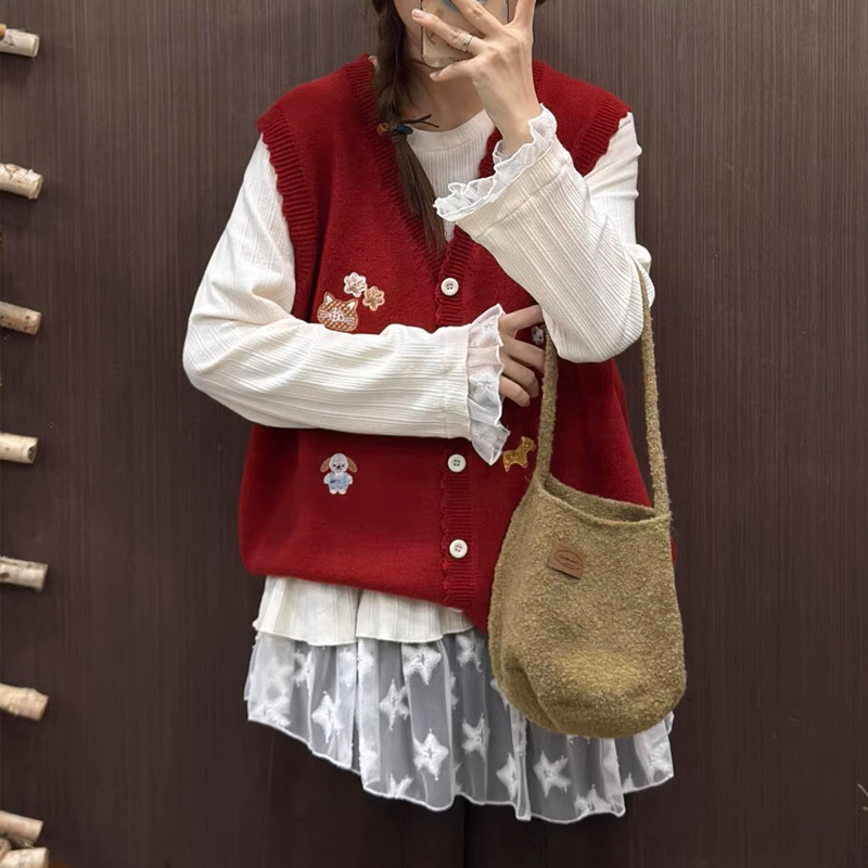 Lovely V-neck waistcoat knitted sweater for women