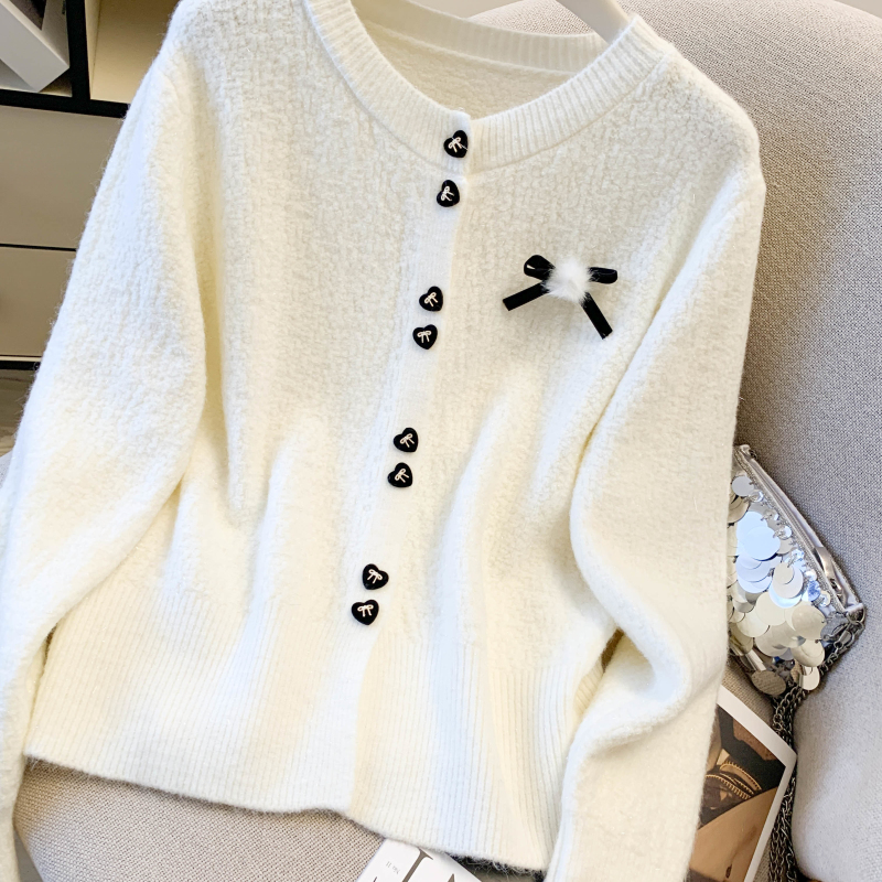 Red coat knitted sweater for women