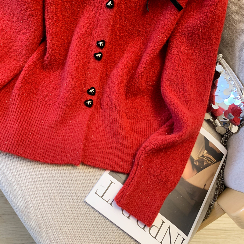 Red coat knitted sweater for women