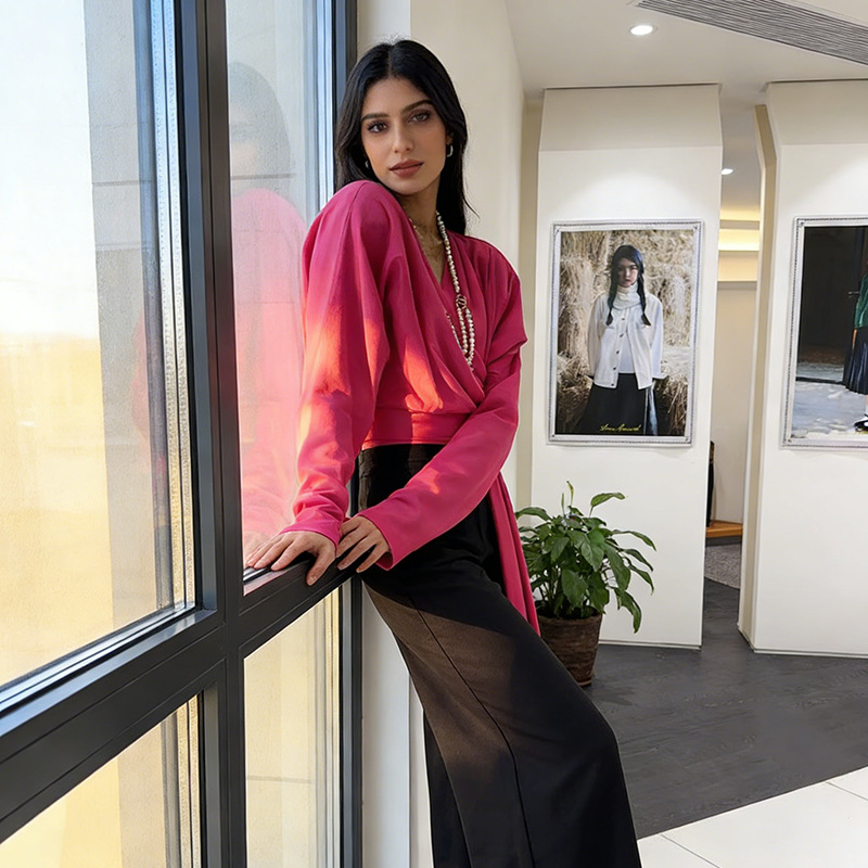 Fashion slim winter tops V-neck personality T-shirt