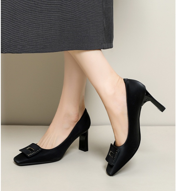 Spring and autumn low shoes thick footware for women